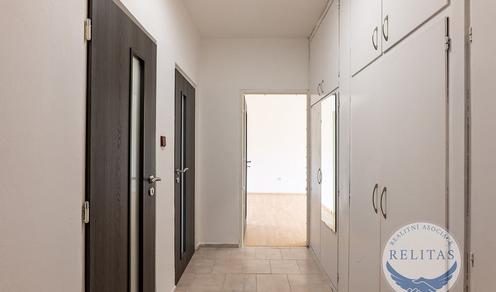 Prodej bytu 2+1 57 m², Praha – náhled fotky 12