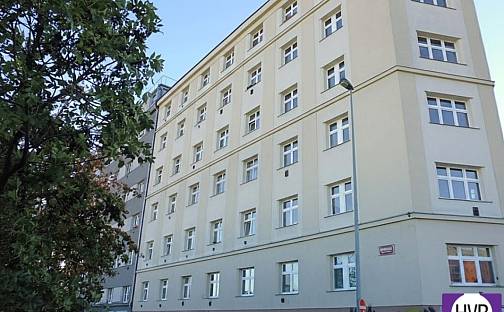 Pronájem bytu 2+kk 45 m², U křížku, Praha 4 - Nusle