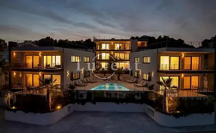 Prodej bytu 3+kk 220 m², Sućuraj, Chorvatsko