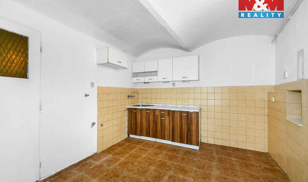Prodej domu 230 m² s pozemkem 325 m², Holýšov – náhled fotky 28