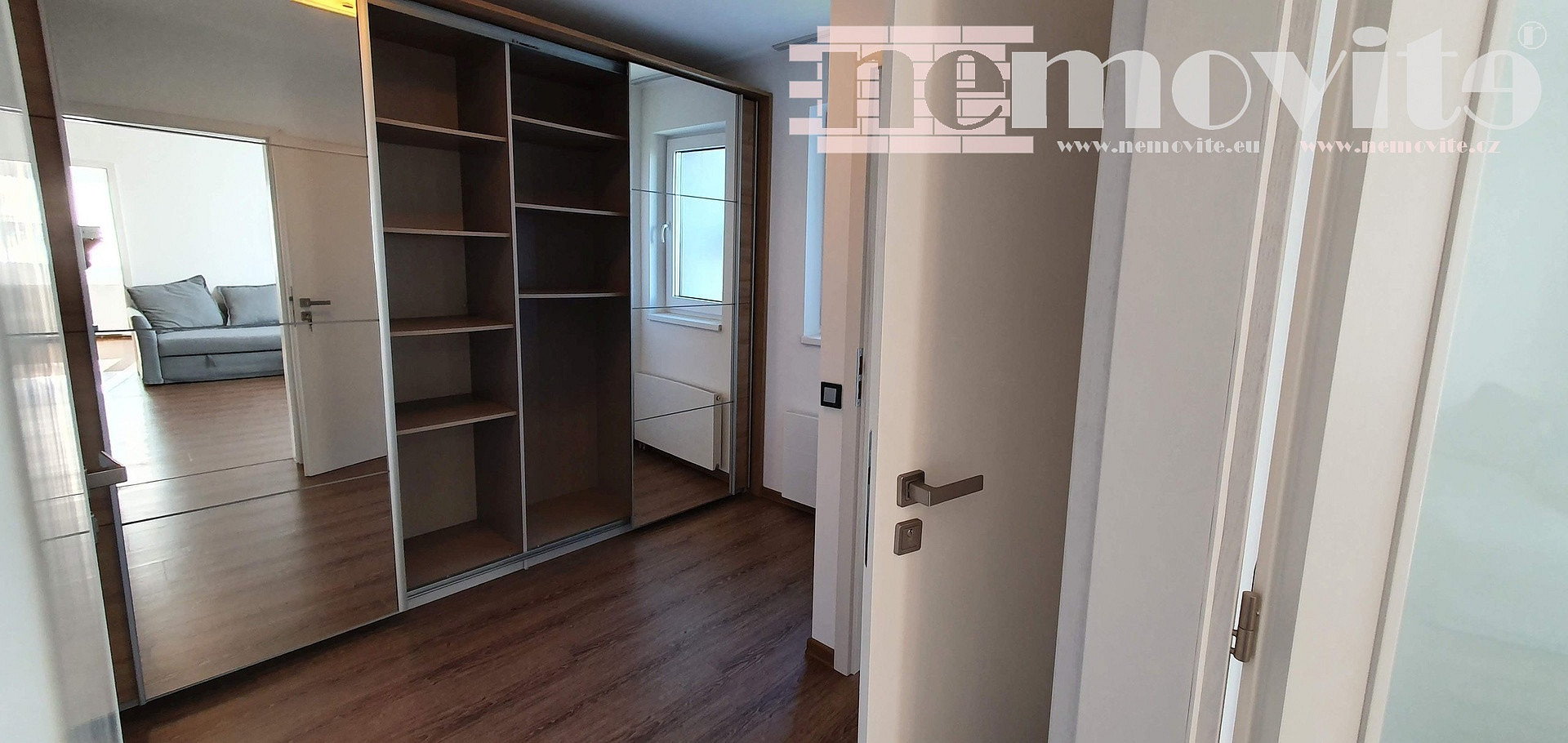 Pronájem bytu 2+kk 55 m² - Widok 3