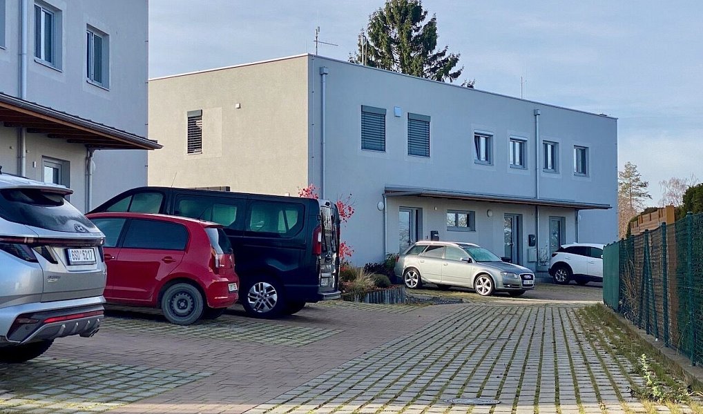 Pronájem domu 103 m² s pozemkem 145 m², Mukařov – náhled fotky 3
