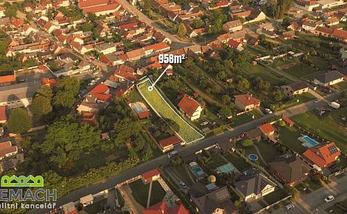 Prodej stavebního pozemku 958 m², Těmice, okres Hodonín