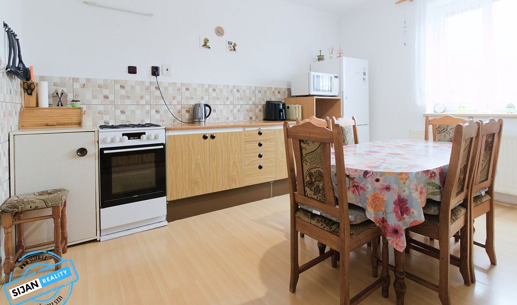 Prodej domu 168 m² s pozemkem 899 m², Vrbno pod Pradědem – náhled fotky 23