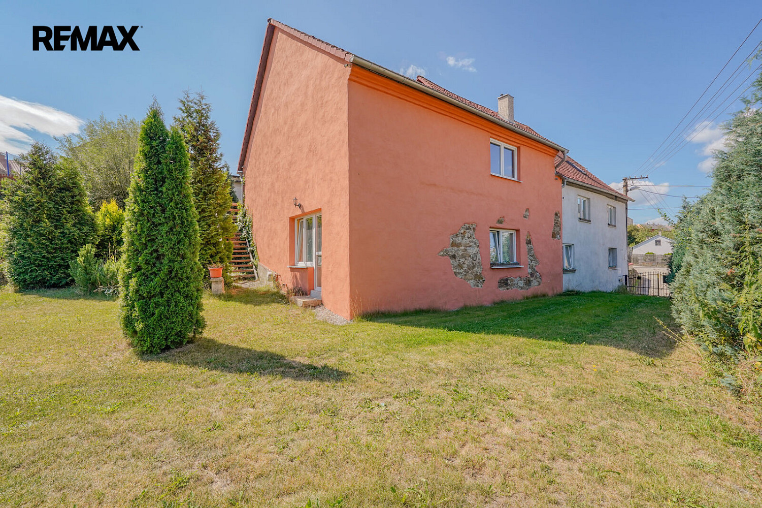 Prodej domu 323 m² s pozemkem 1 638 m²