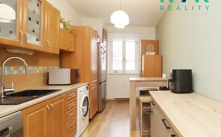 Prodej bytu 3+1 83 m², I. P. Pavlova, Karlovy Vary
