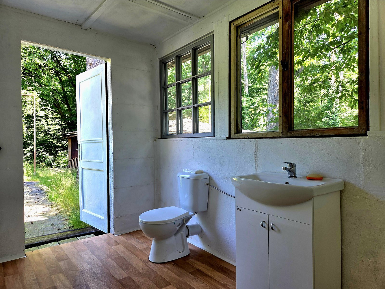 Prodej chaty/chalupy 48 m² s pozemkem 588 m² – fotografie 2