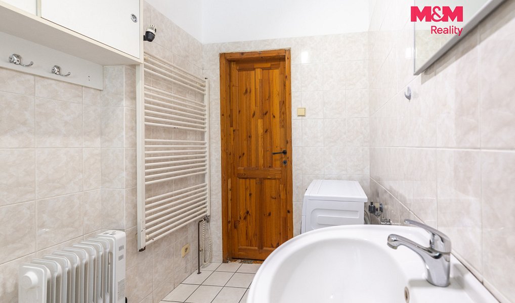 Prodej domu 422 m² s pozemkem 489 m², Otrokovice – náhled fotky 15