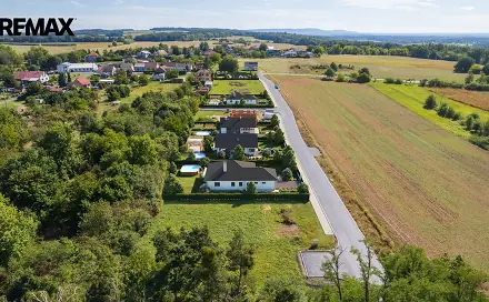 Prodej stavebního pozemku 888 m², Týnec nad Labem, okres Kolín