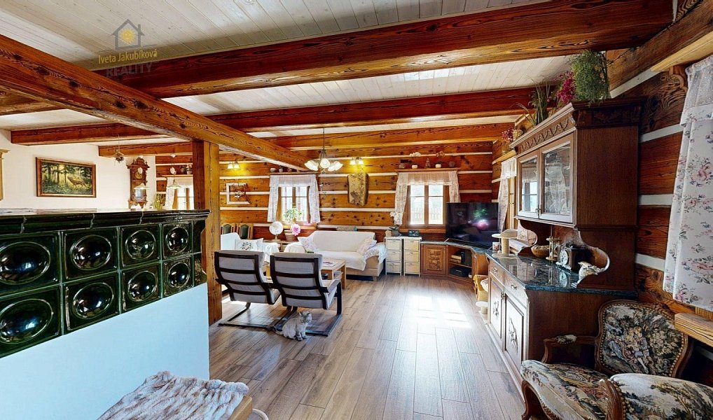 Pronájem rodinného domu, 638 m², Česká Lípa, Okna