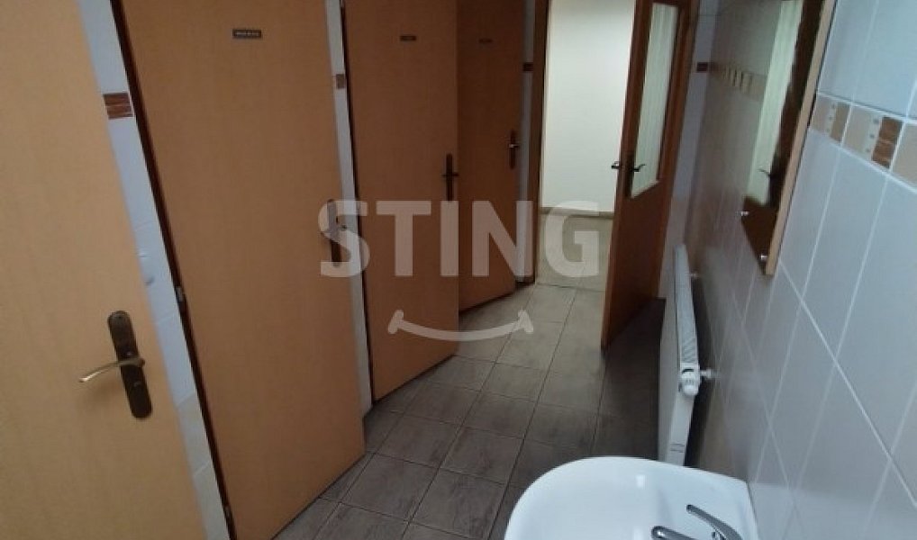 Pronájem kanceláře 21 m², Třinec – náhled fotky 3