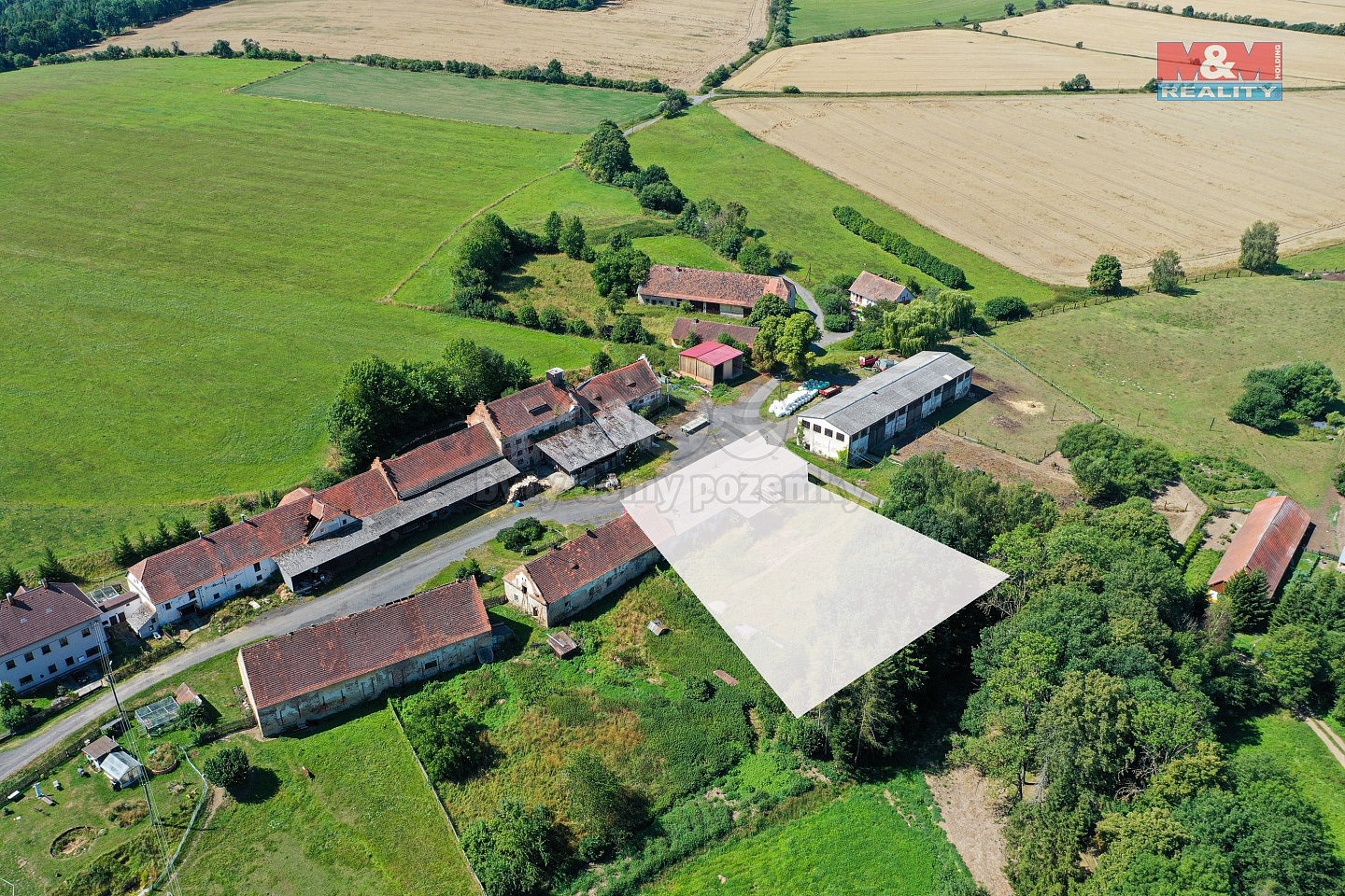 Prodej komerčního pozemku 4 204 m²