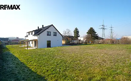 Pronájem bytu 5+kk 108 m²
