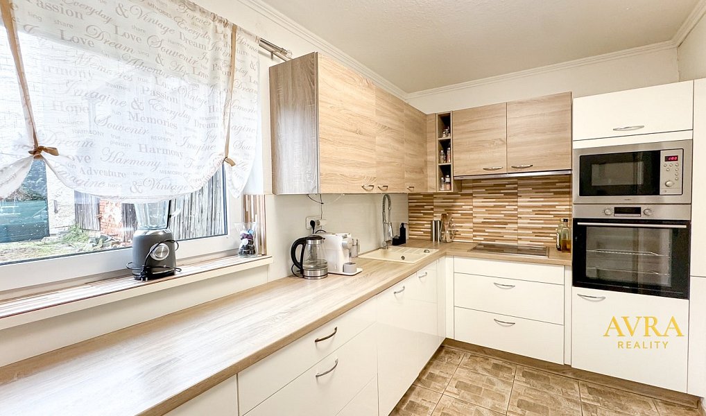 Prodej domu 167 m² s pozemkem 265 m², Velká Hleďsebe – náhled fotky 4