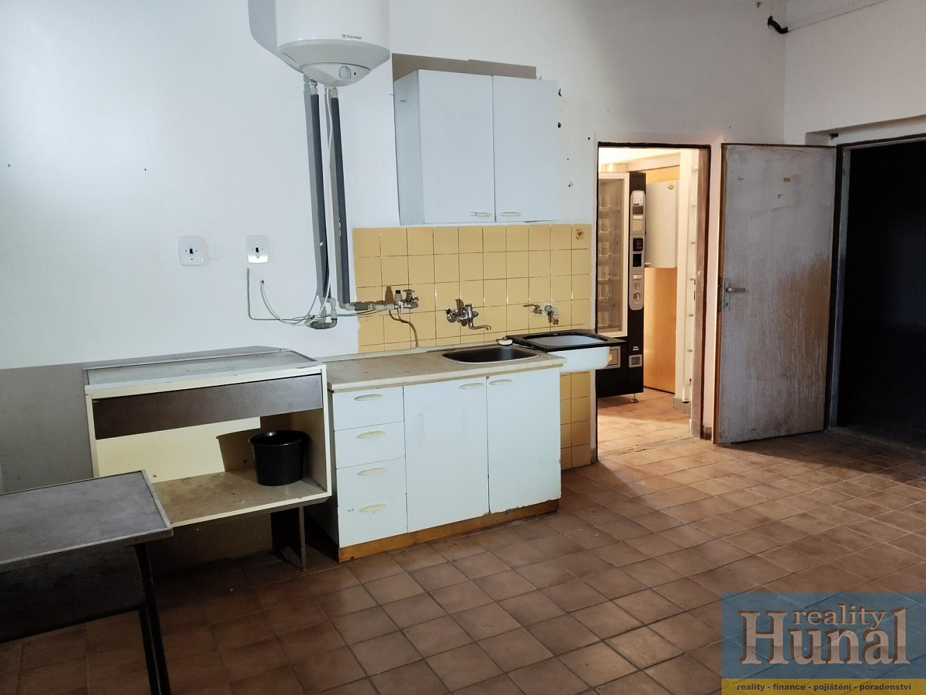 Prodej obchodních prostor 110 m² – fotografie 5