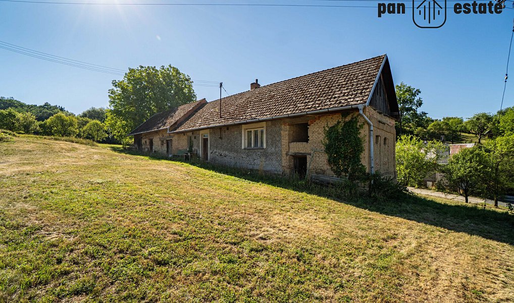 Prodej stavebního pozemku 2 539 m², Hvozdná – náhled fotky 4