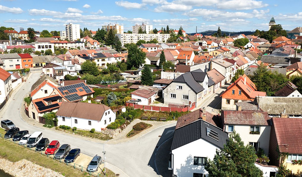 Prodej domu 125 m², Dačice – náhled fotky 2