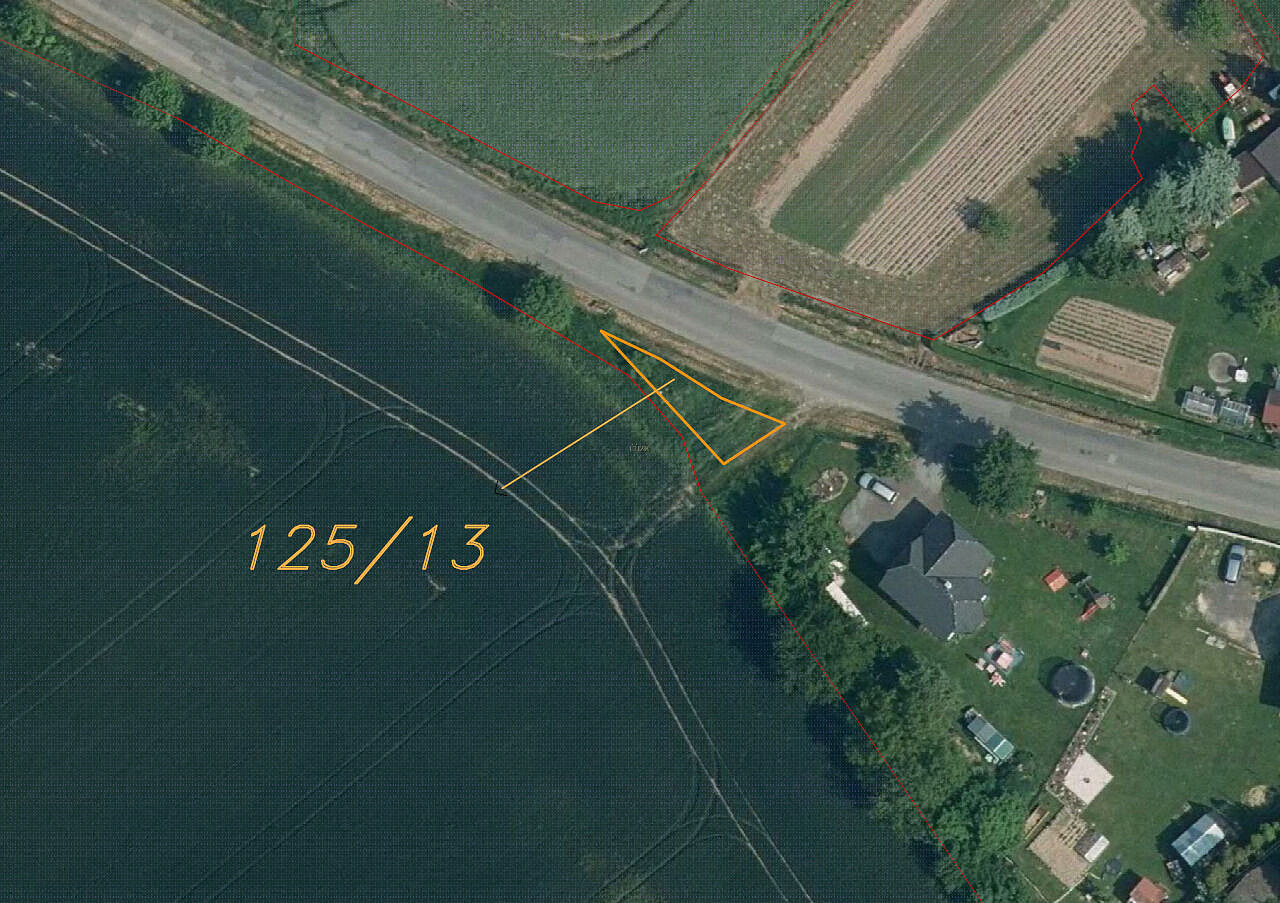 Prodej pozemku 83 m²