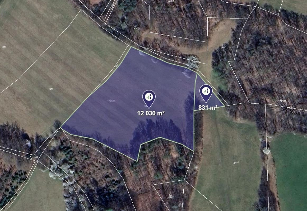 Prodej pole 12 861 m²