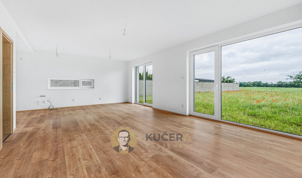 Prodej domu 145 m² s pozemkem 600 m², Nemyslovice – náhled fotky 5
