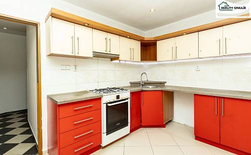 Prodej bytu 3+1 81 m², Dvořákova, Cheb