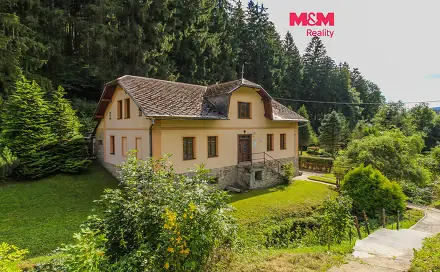 Prodej domu 229 m² s pozemkem 2 152 m², Hanušovice, okres Šumperk
