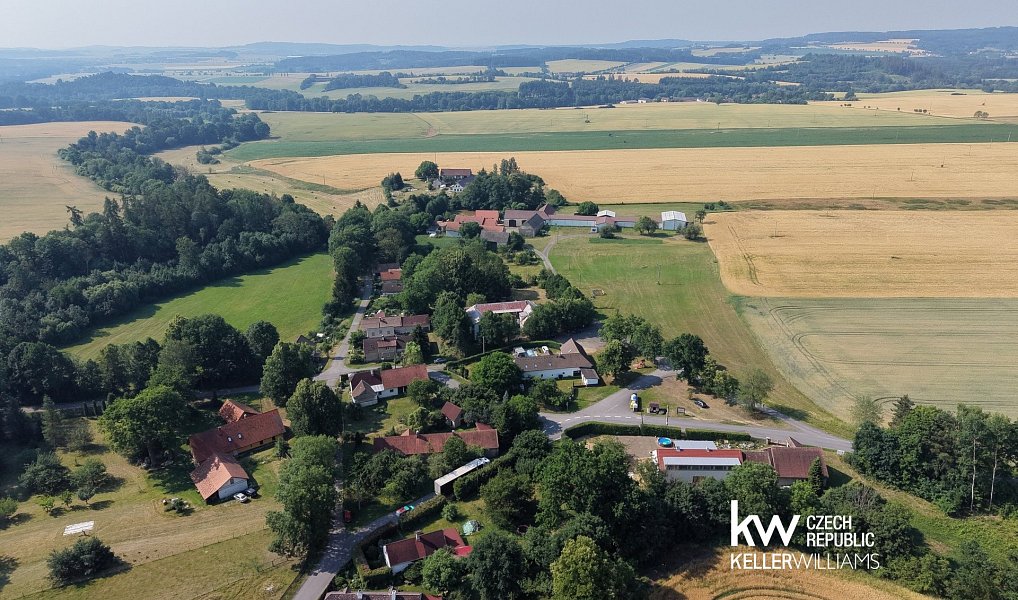 Prodej ubytovacího objektu 900 m², Rožmitál pod Třemšínem – náhled fotky 41