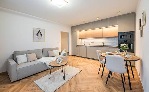 Prodej bytu 2+kk 57 m², Švábenicova, Trutnov - Horní Předměstí