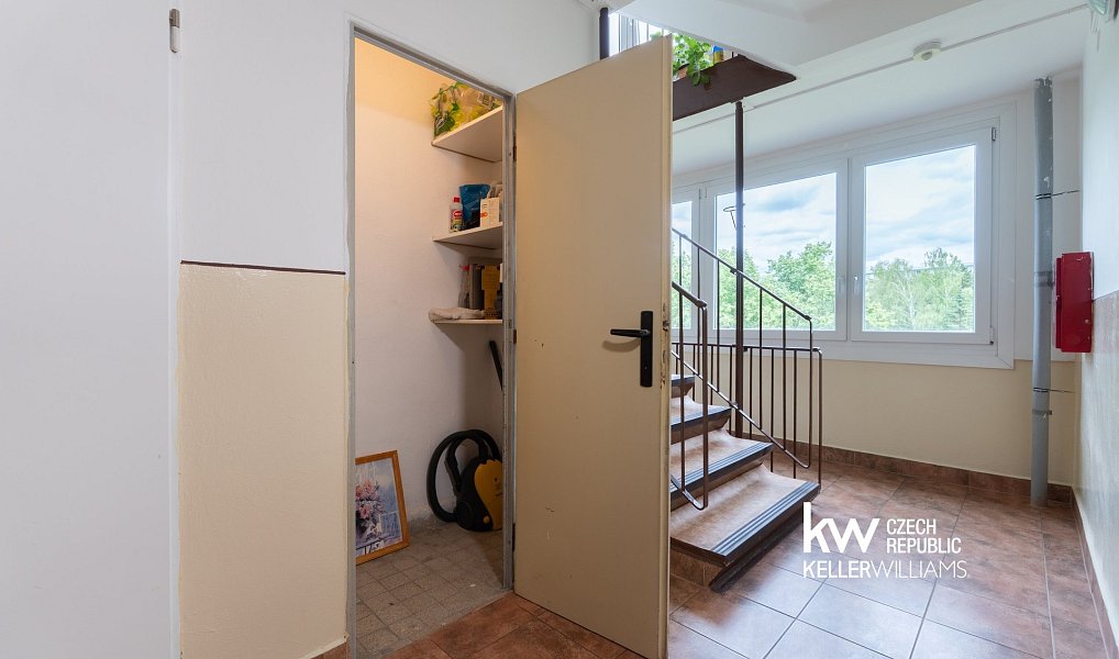 Prodej bytu 3+1 72 m², Teplice – náhled fotky 51