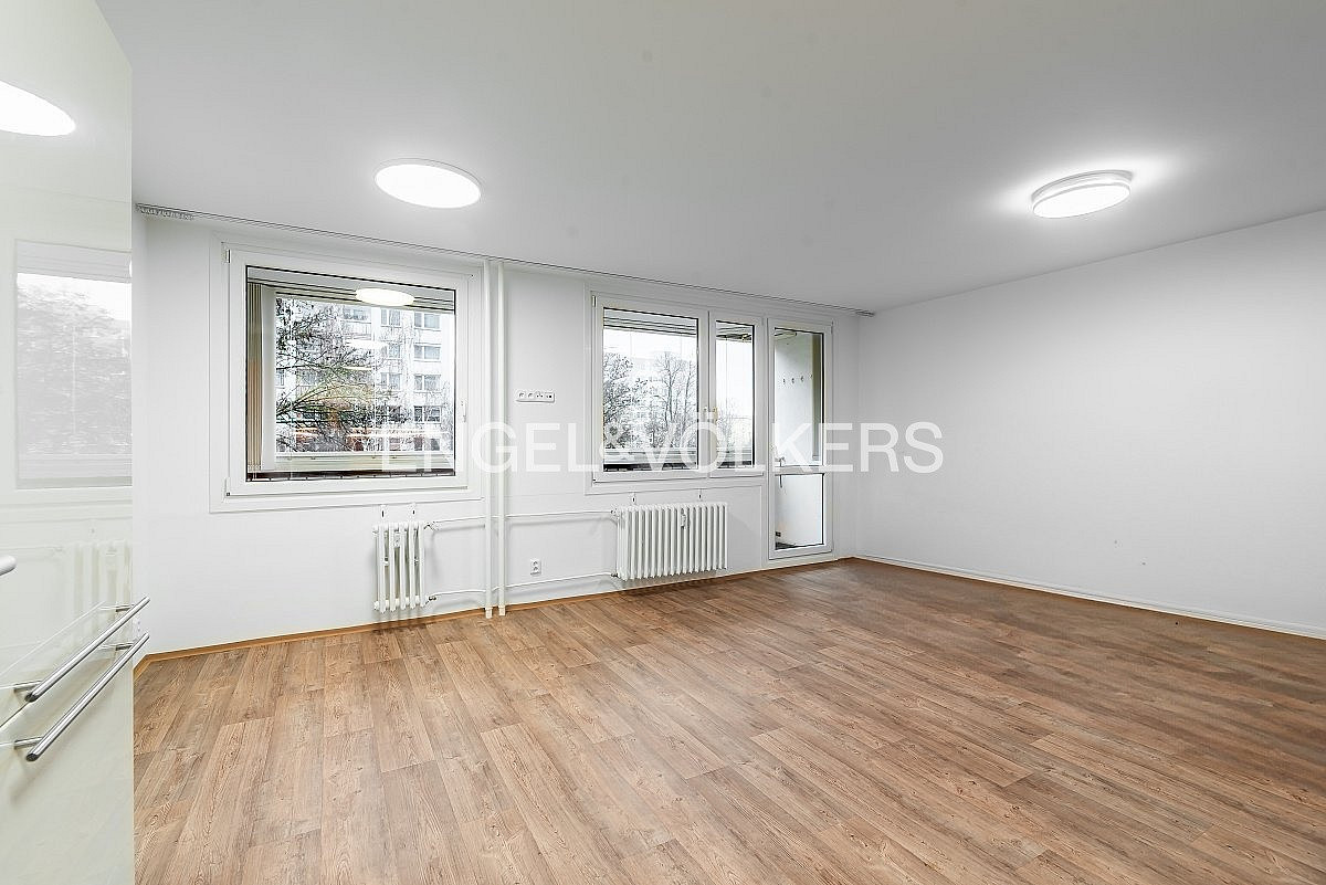 Pronájem bytu 3+kk 88 m² – fotografie 4