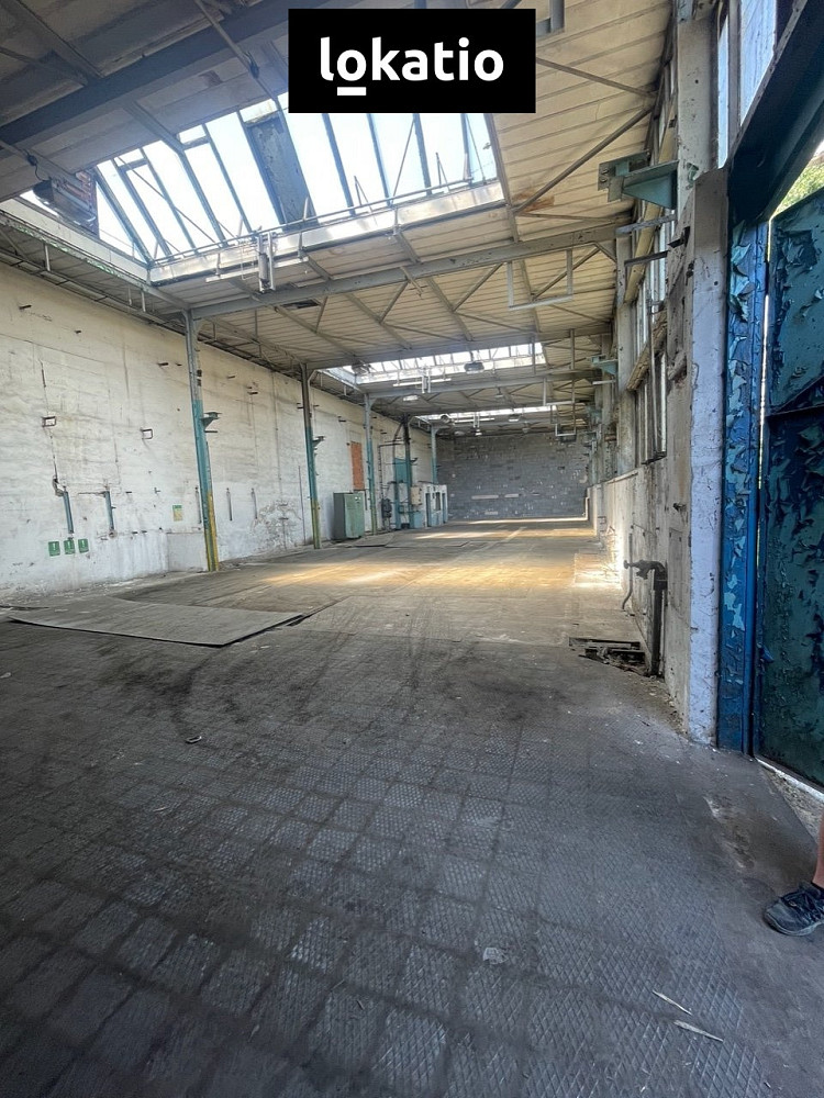 Pronájem skladovacích prostor 400 m² – fotografie 4