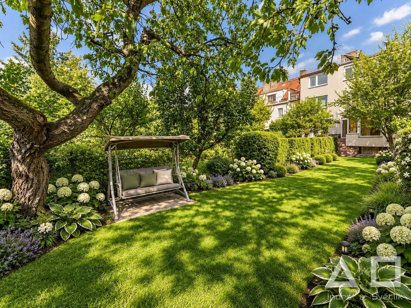 Prodej domu 240 m² s pozemkem 270 m² – fotografie 3
