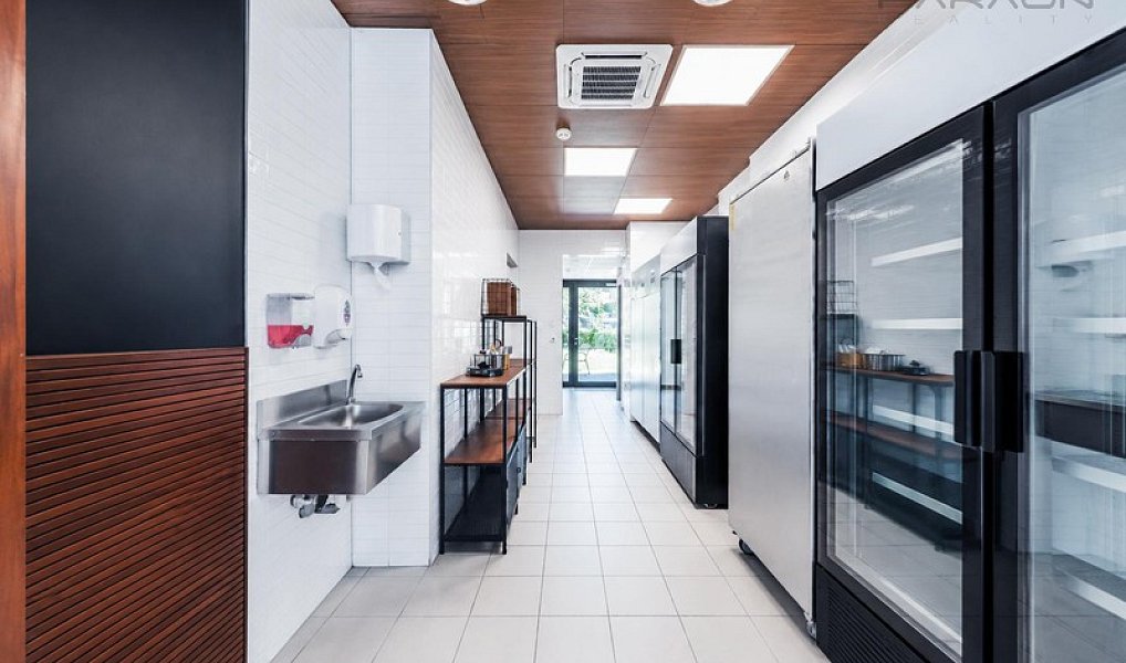 Prodej obchodních prostor 303 m², Praha – náhled fotky 13