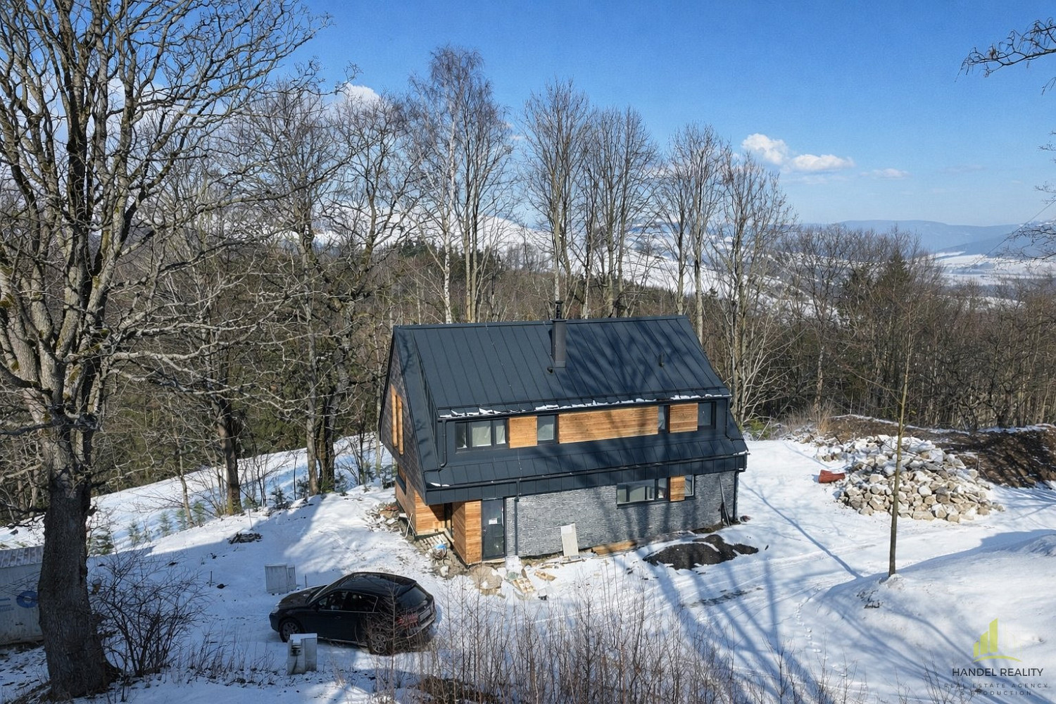 Prodej chaty/chalupy 221 m² s pozemkem 586 m² — photo 2