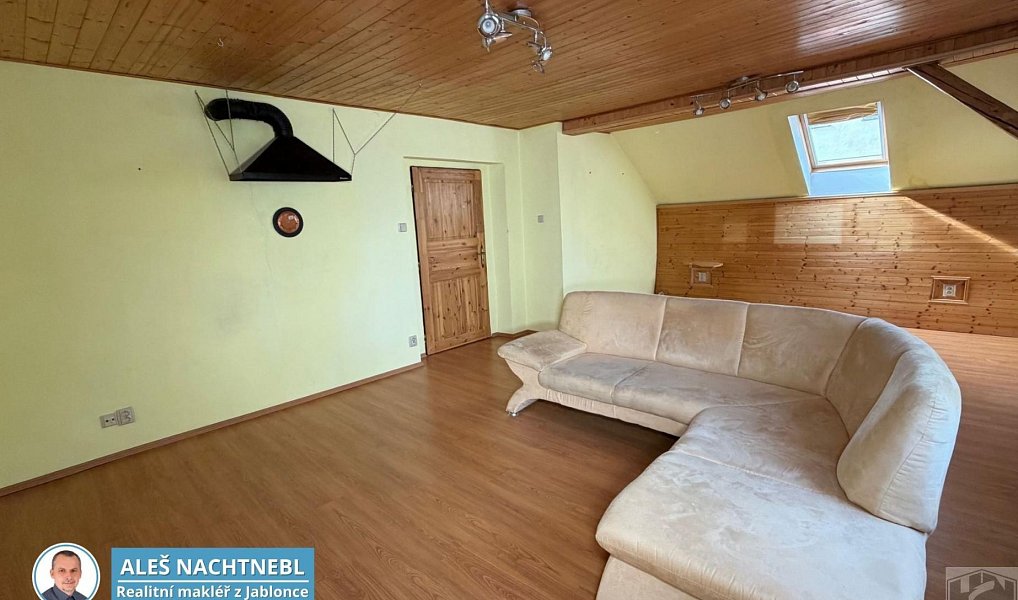 Prodej domu 330 m² s pozemkem 469 m², Jablonec nad Nisou – náhled fotky 18