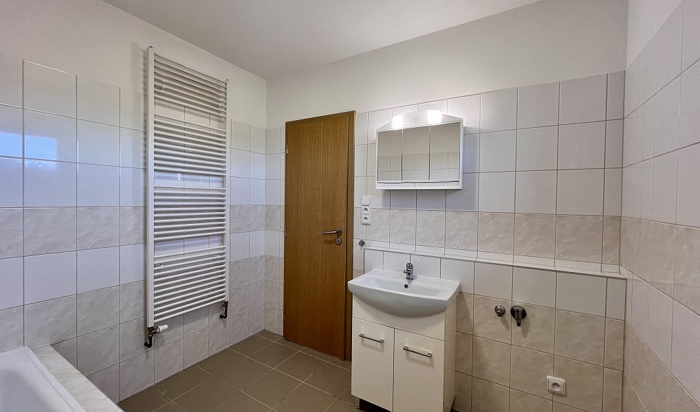 Pronájem bytu 3+1 73 m², Všetaty – náhled fotky 13