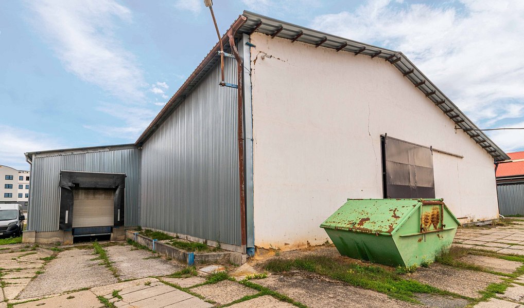 Pronájem skladovacích prostor 1 450 m², Rakovník – náhled fotky 2
