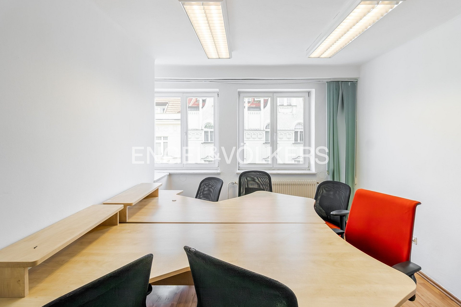 Pronájem kanceláře 13 m² — photo 2