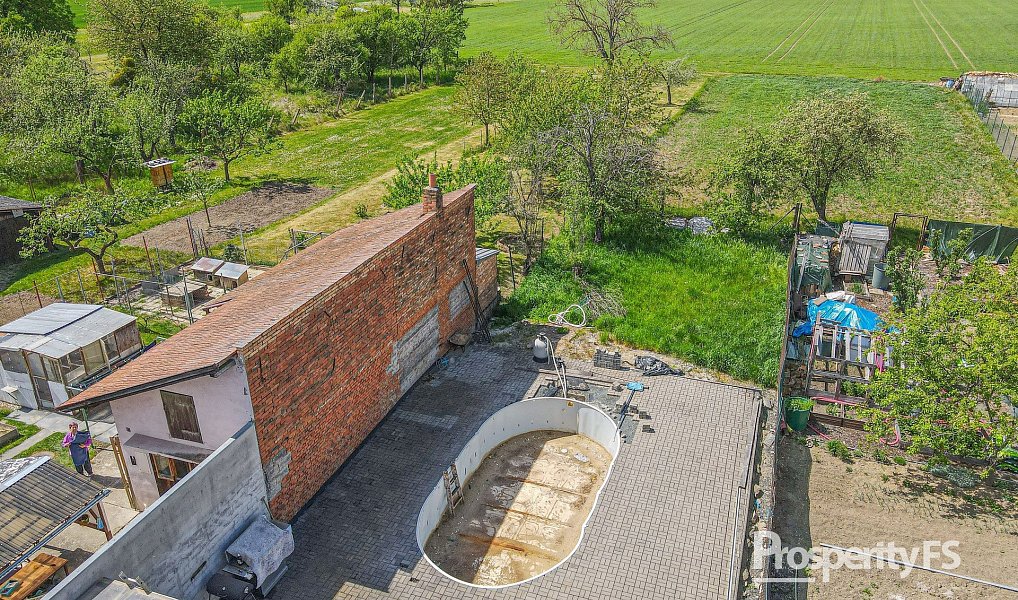 Prodej domu 290 m² s pozemkem 658 m², Kyselovice – náhled fotky 27