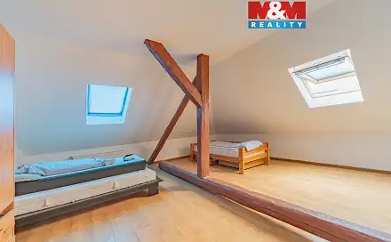 Pronájem bytu atypického 200 m², Staré náměstí, Sokolov