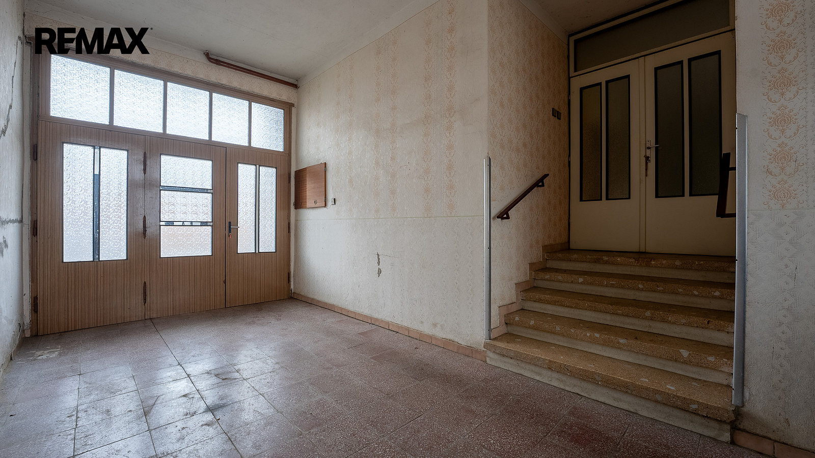Prodej domu 180 m² s pozemkem 362 m² – pohled 2