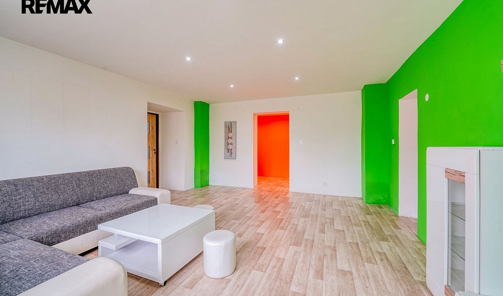 Prodej domu 220 m² s pozemkem 1 917 m², Pernarec – náhled fotky 5