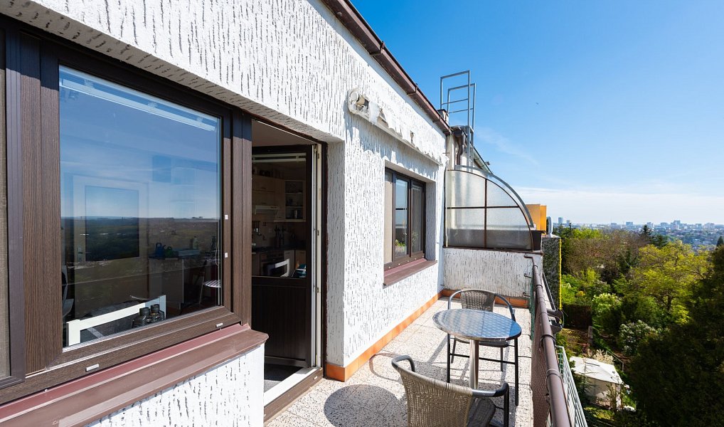 Prodej domu 200 m² s pozemkem 164 m², Praha – náhled fotky 33