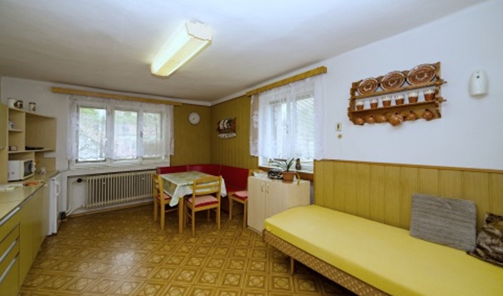 Prodej domu 255 m² s pozemkem 3 631 m², Divišov – náhled fotky 11
