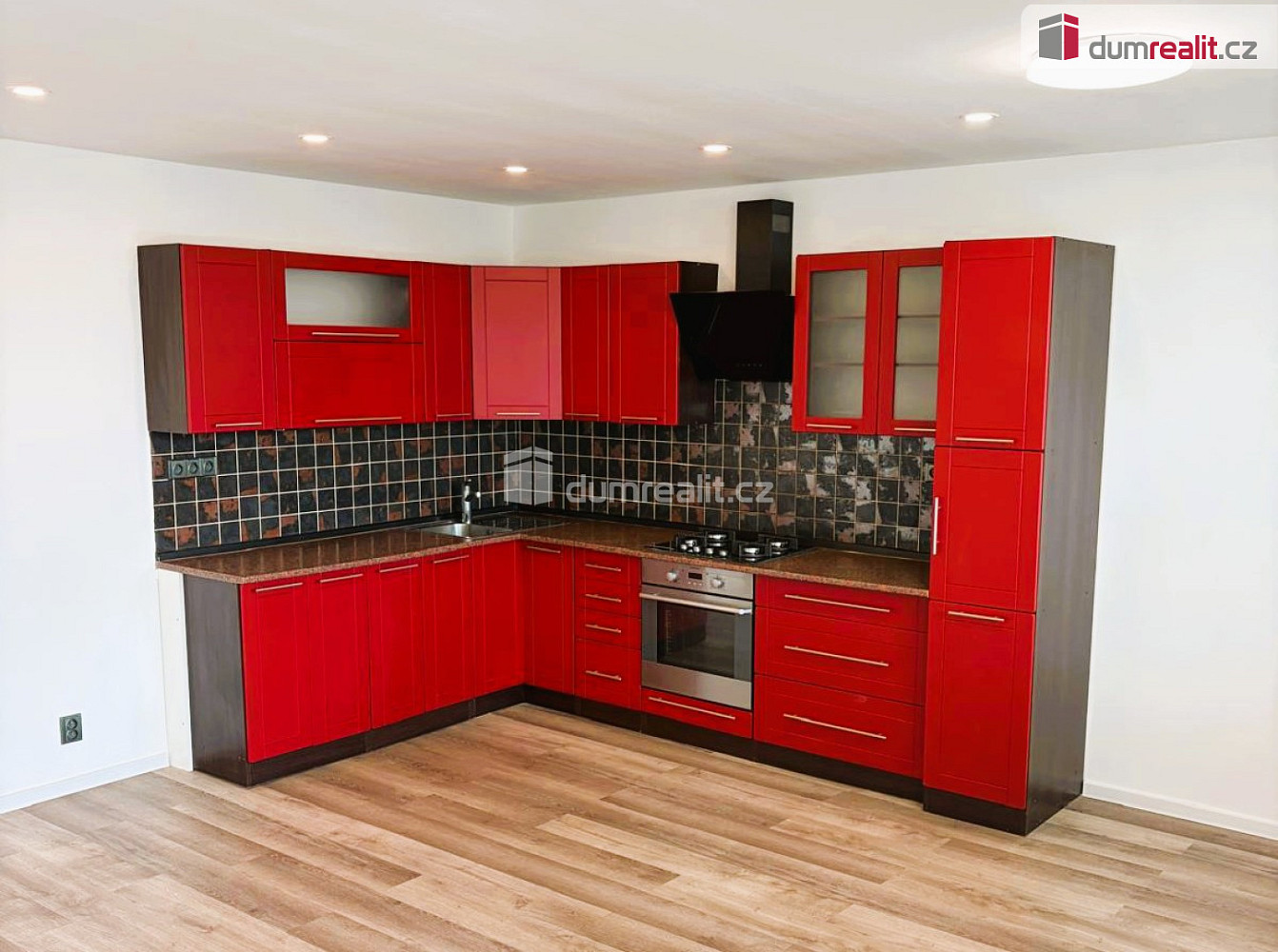 Prodej bytu 3+kk 70 m² — photo 2