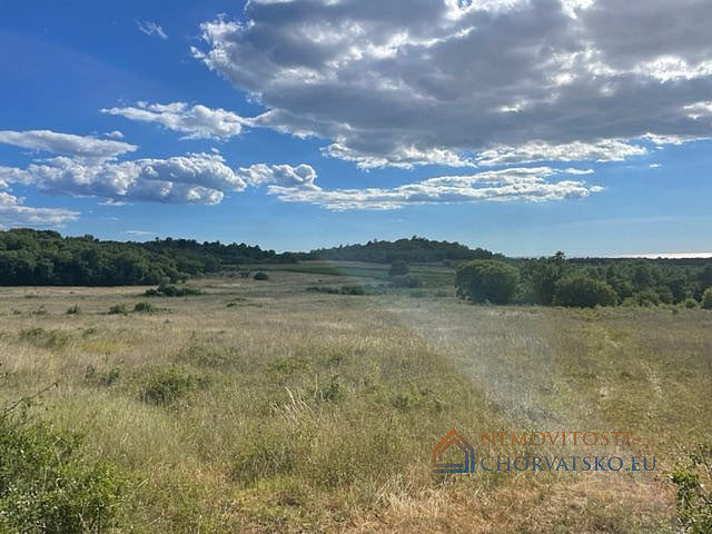 Pozemek 49 452 m2m², Poreč – další
