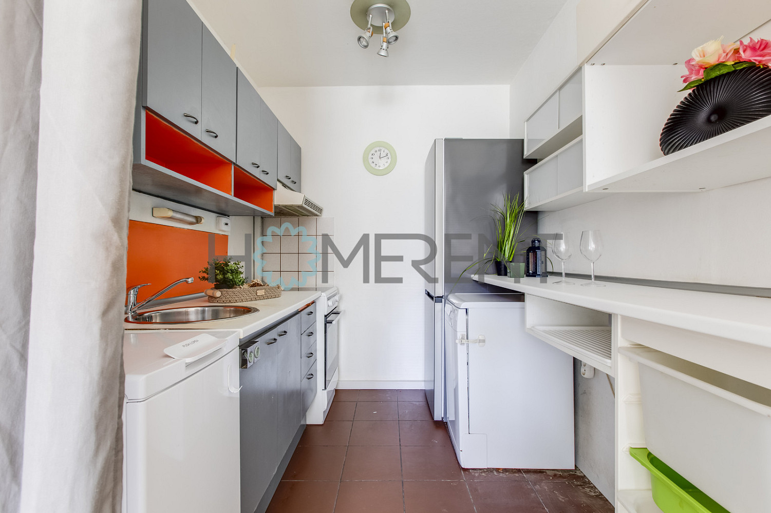 Pronájem bytu 2+kk 43 m² - Widok 3