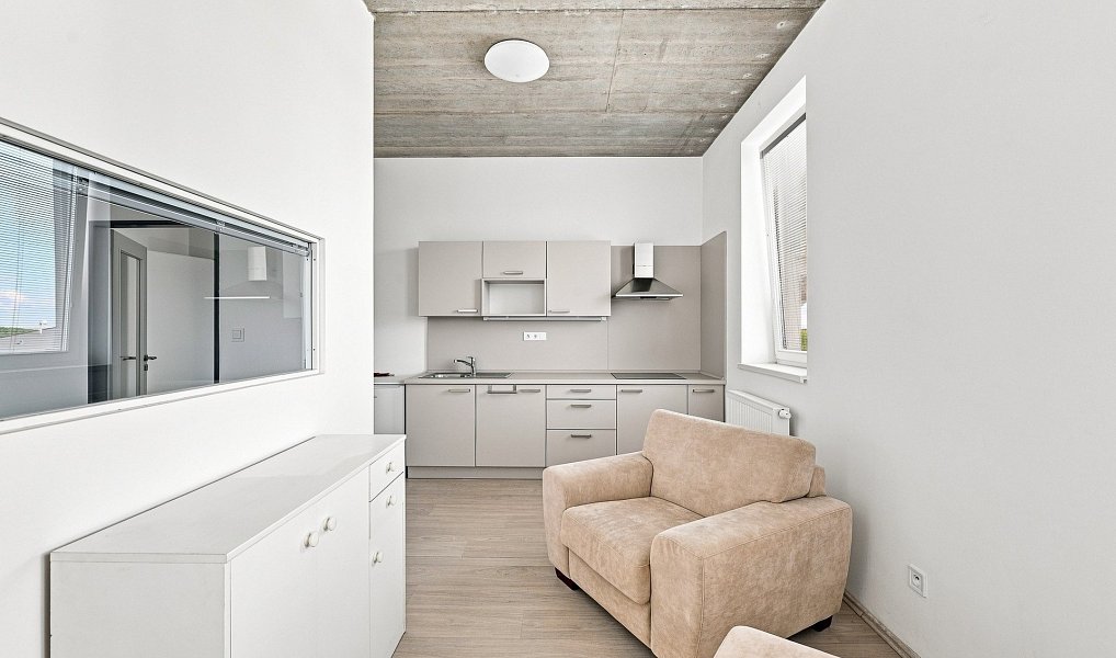 Pronájem kanceláře 32 m², Praha – náhled fotky 2
