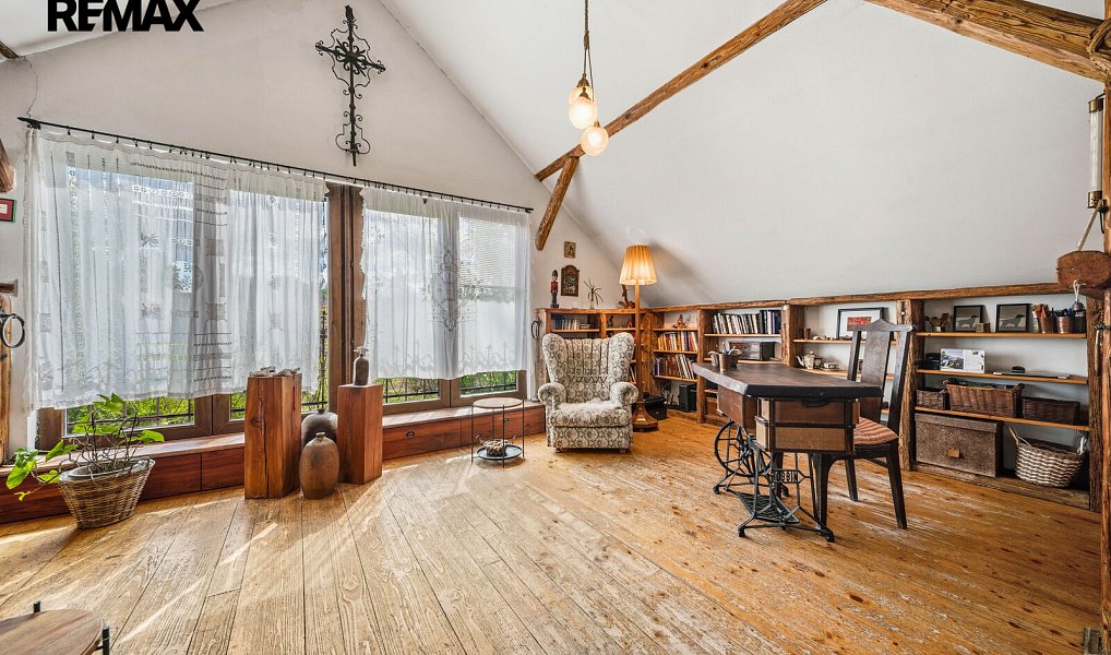 Prodej domu 267 m² s pozemkem 1 885 m², Proseč – náhled fotky 9