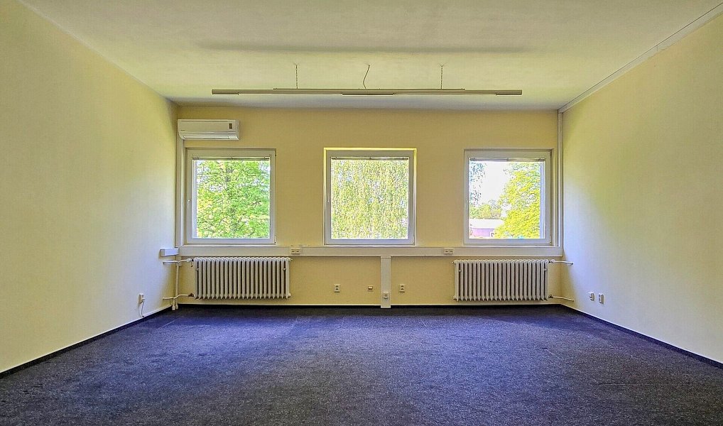 Pronájem kanceláře 15 m², Karviná – náhled fotky 10